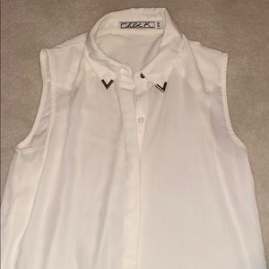 Chloe K Ivory Flowy Tank